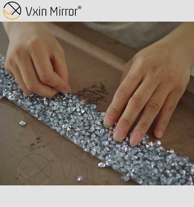 Diamond Mirror Wall Clocks Diamond Mirror Wall Clocks