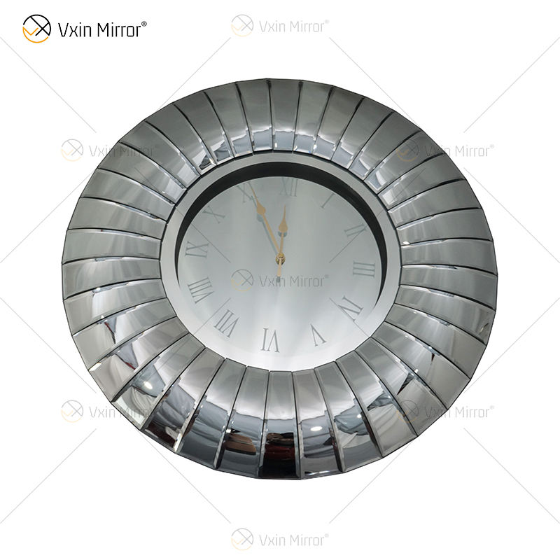 Mirrored Clock Mirrored Clock