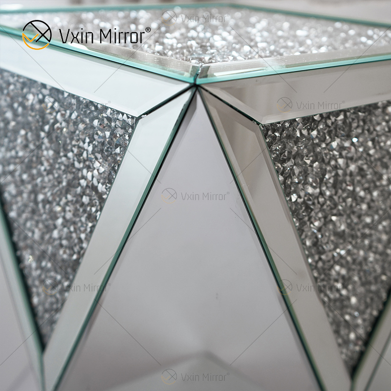 Factory Hot Sale WXF-081 Silver Diamond Side Table 3D Modern Luxury Mirrored Side Table