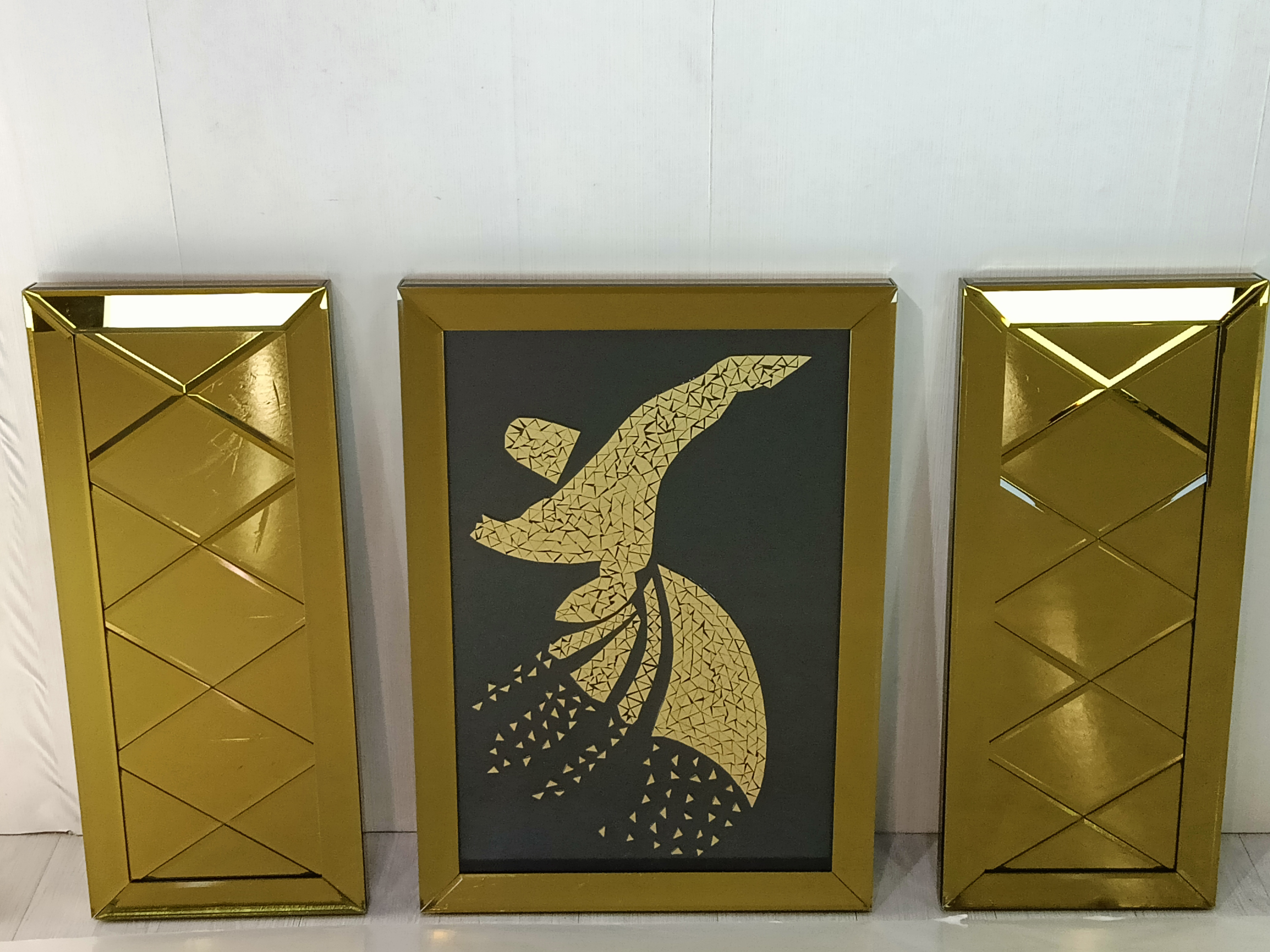 WXMA-129 Wall Decor Art Mirror