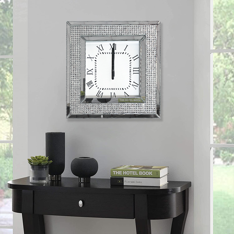 Modern Mirrored Clock WXMC-092 Silver Decorative Clock With Crushed Diamond