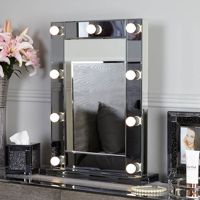 mirrors with led