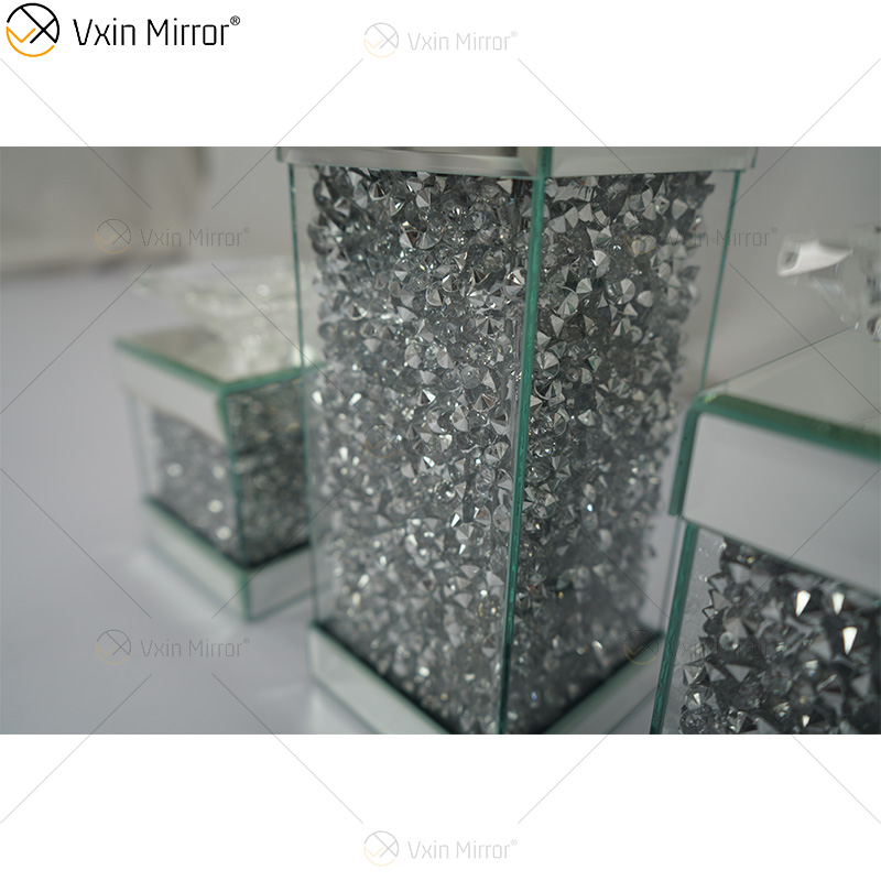 Vxin Mirror WXCH-078 Silver Floating Crystals Mirrored Candelabra Candle Holder