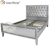 Mirror Furniture on Bedroom Silver And Black Mirrored Modern Style Bed