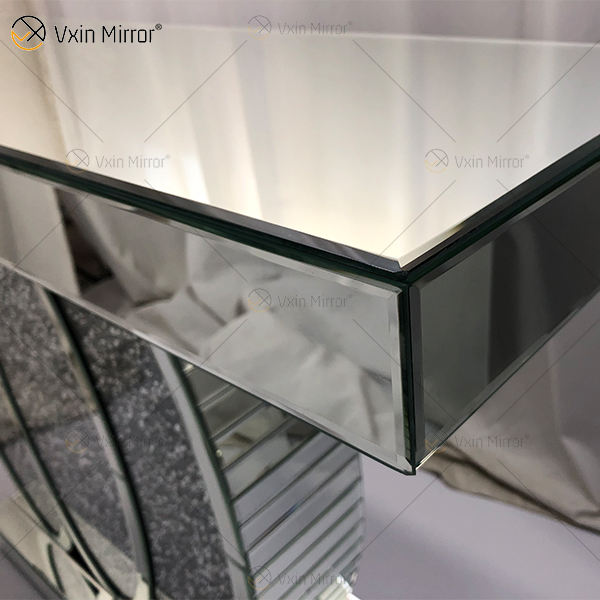 round mirror over console table