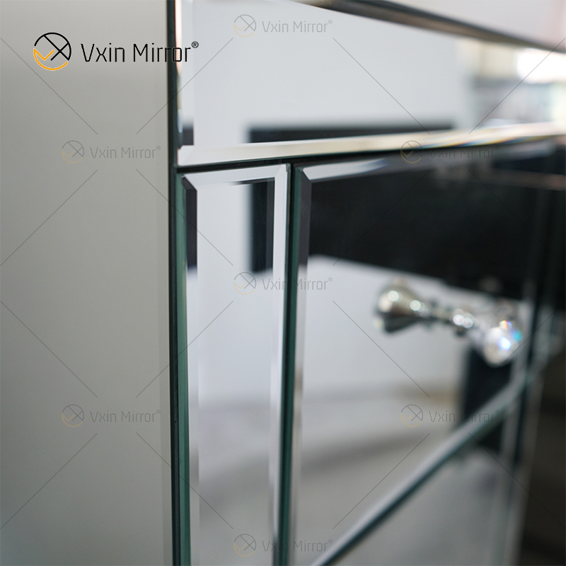 Factory Supply WXF-125 Modern Silver Mirrored Corner Dressing Table Chest Of Drawers