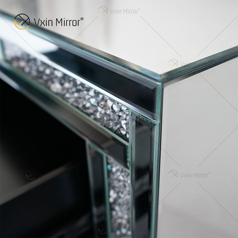 mirroed side table