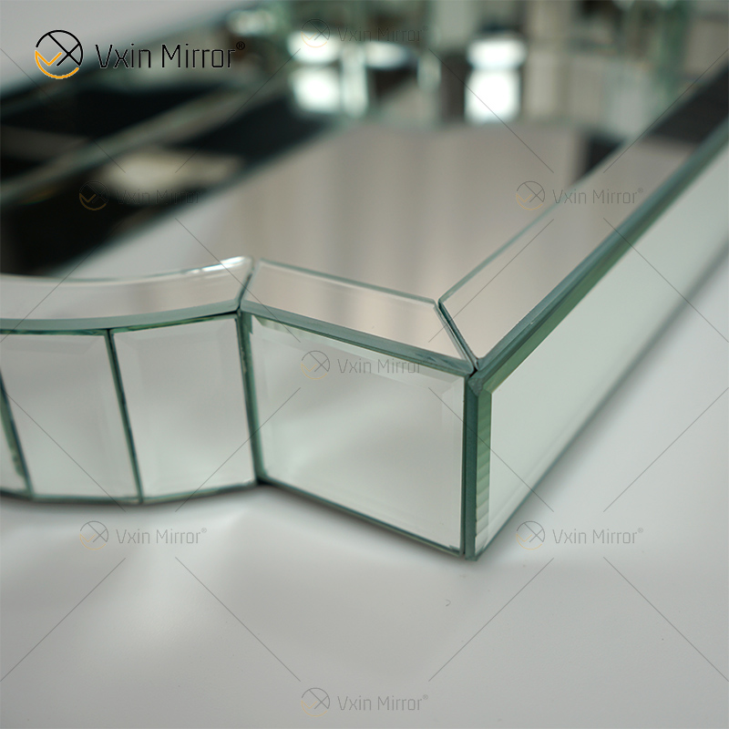 Elegant Decor WXMT-007 Modern Glass Silver Mirrored Rectangle Tray