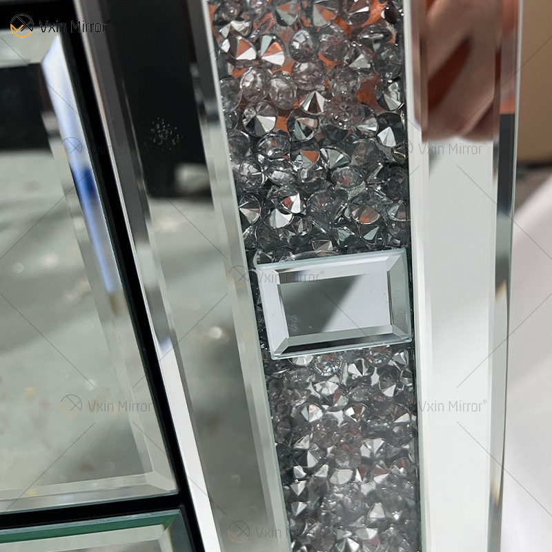 Good Quality WXF-911 Silver Crushed Diamond Nightstand Bedside With 3 Drawer Mirrored Bedside Table