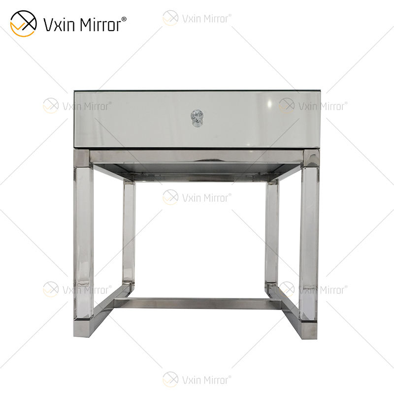 mirrored night tables