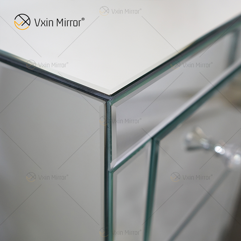 Factory Supply WXF-125 Modern Silver Mirrored Corner Dressing Table Chest Of Drawers