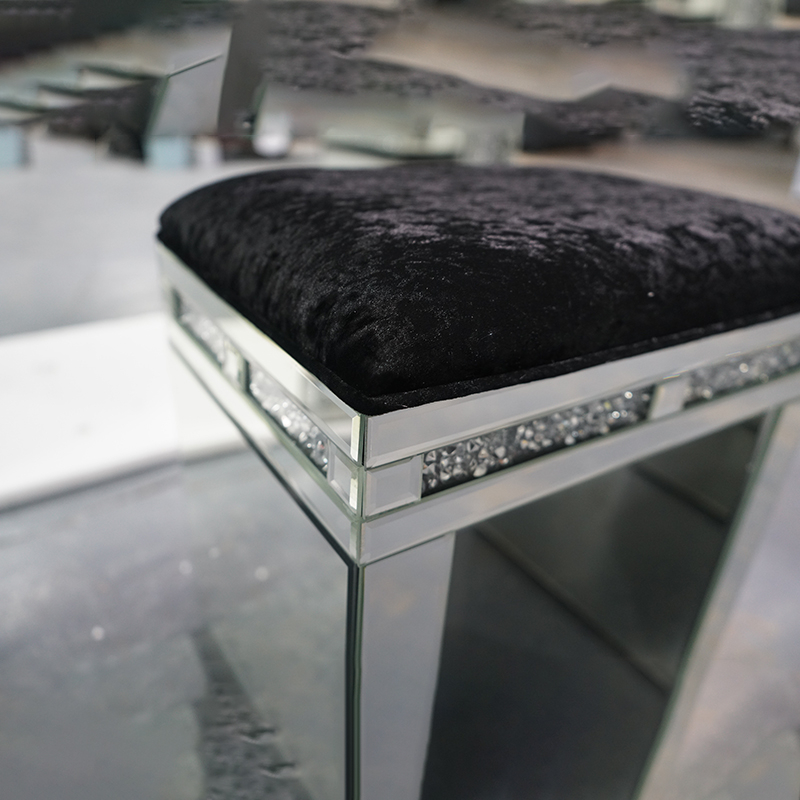 Hot Sale Modern Designs for Bedroom Dressing Table Set with Mirror And Stool Silver Luxury Dressing Table