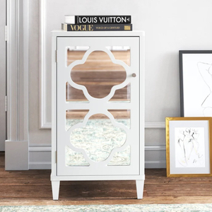 Cream style Cabine