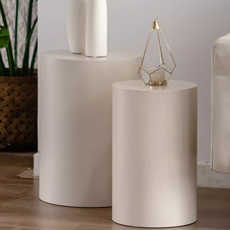 White Wooden Cylinder Coffee Table Set 
