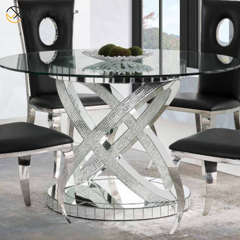 Wholesale 2021 New Design Crushed Diamond Round Silver Dining Furniture with Chairs Toughened Glass Table Top Dining Table