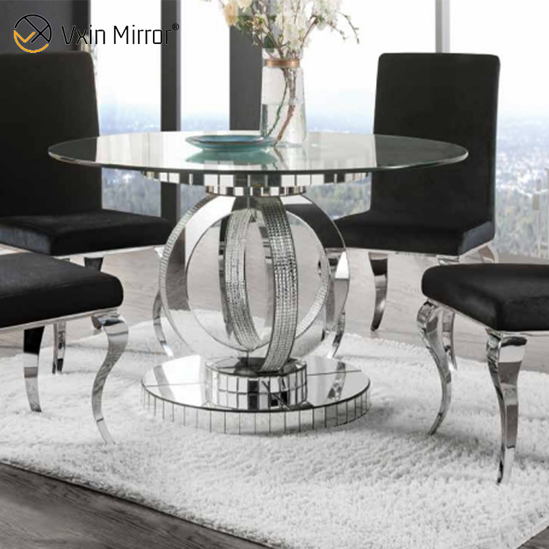 Wholesale 2021 New Design Crushed Diamond Round Silver Dining Furniture with Chairs Toughened Glass Table Top Dining Table