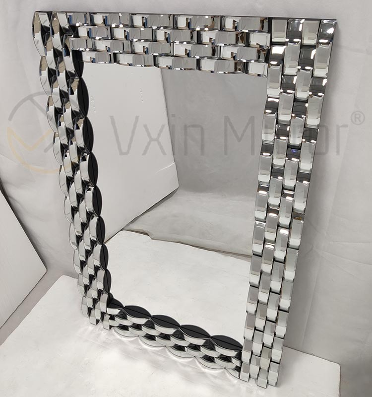 Wall Decoration Silver Curved Glass Wall Hanging Mirror