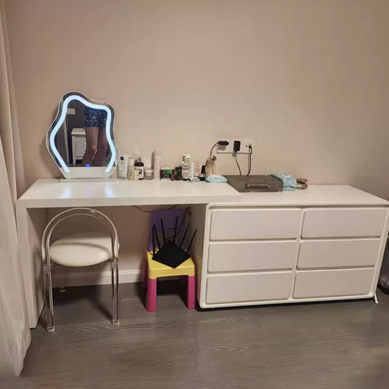 Frame Corner Dressing Table